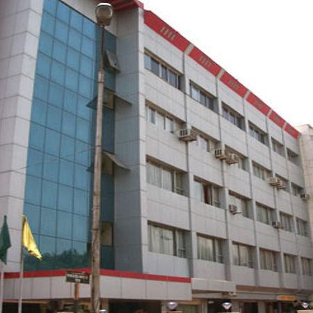 Hotel Tourist International Пюн Екстериор снимка